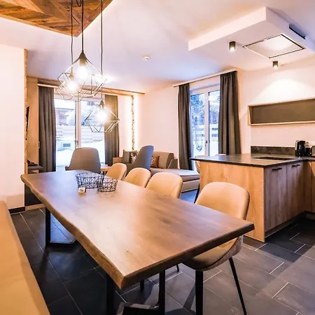 24 By Avenida - Mountain Appartement