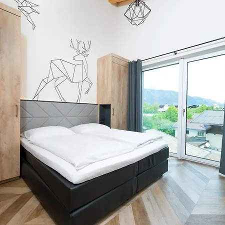 24 By Avenida - Mountain Appartement *