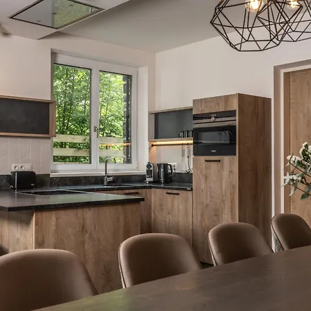 24 By Avenida - Mountain Appartement *
