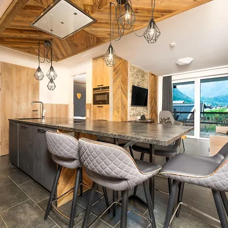 24 By Avenida - Mountain Appartement *