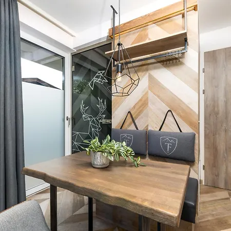 24 By Avenida - Mountain Appartement