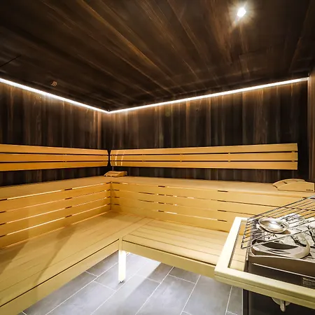 24 By Avenida - Mountain Apartment