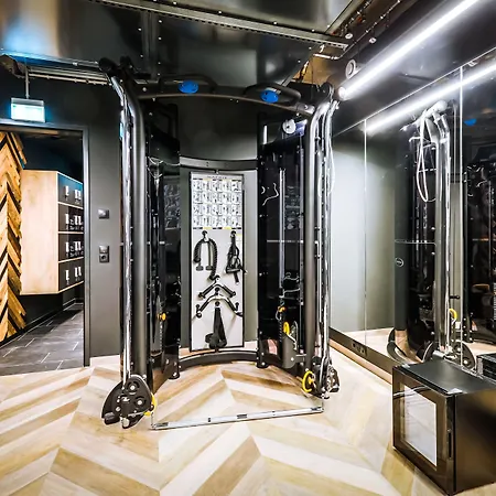 24 By Avenida - Mountain Apartment *