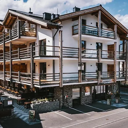 24 By Avenida - Mountain Appartamento *
