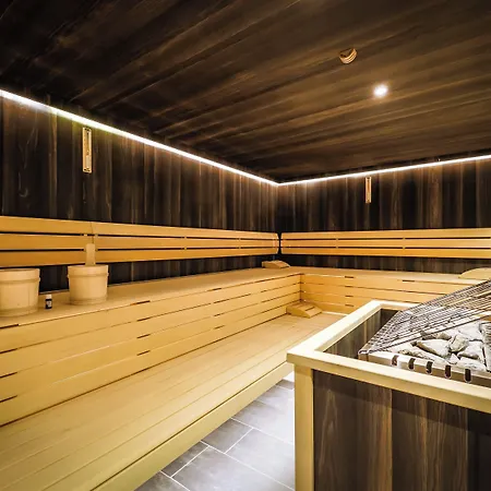 24 By Avenida - Mountain Apartment