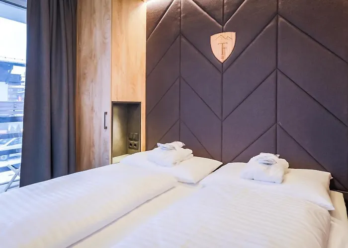 24 By Avenida - Mountain Apartament