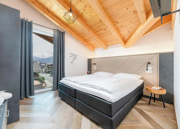 24 By Avenida - Mountain Apartament